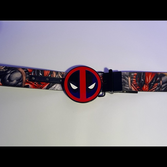 DeadPool Belt - Picture 2 of 3